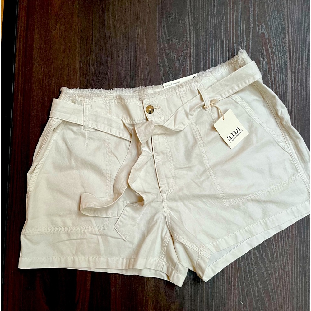 a.n.a high-rise women’s shorts